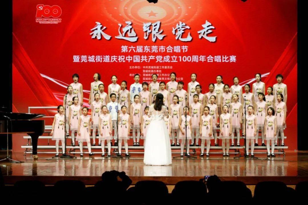 桃树下的小兔子这篇课文有没有好句有的话可以写什么